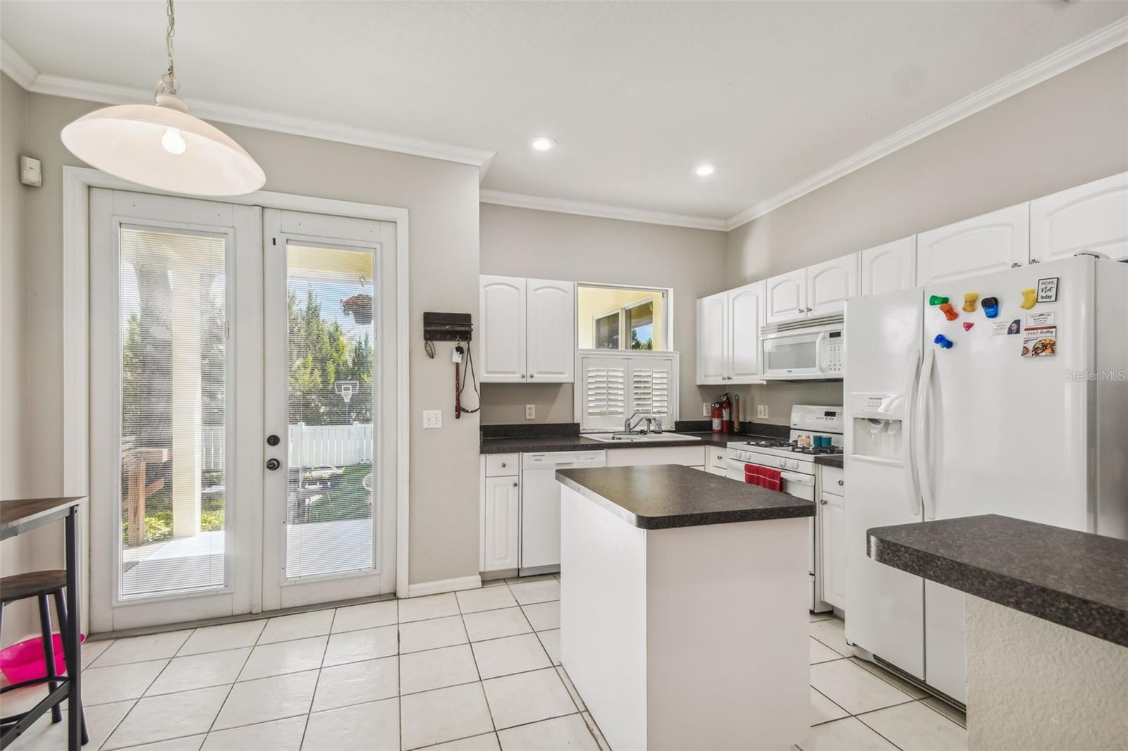 Kitchen(Previous flooring)