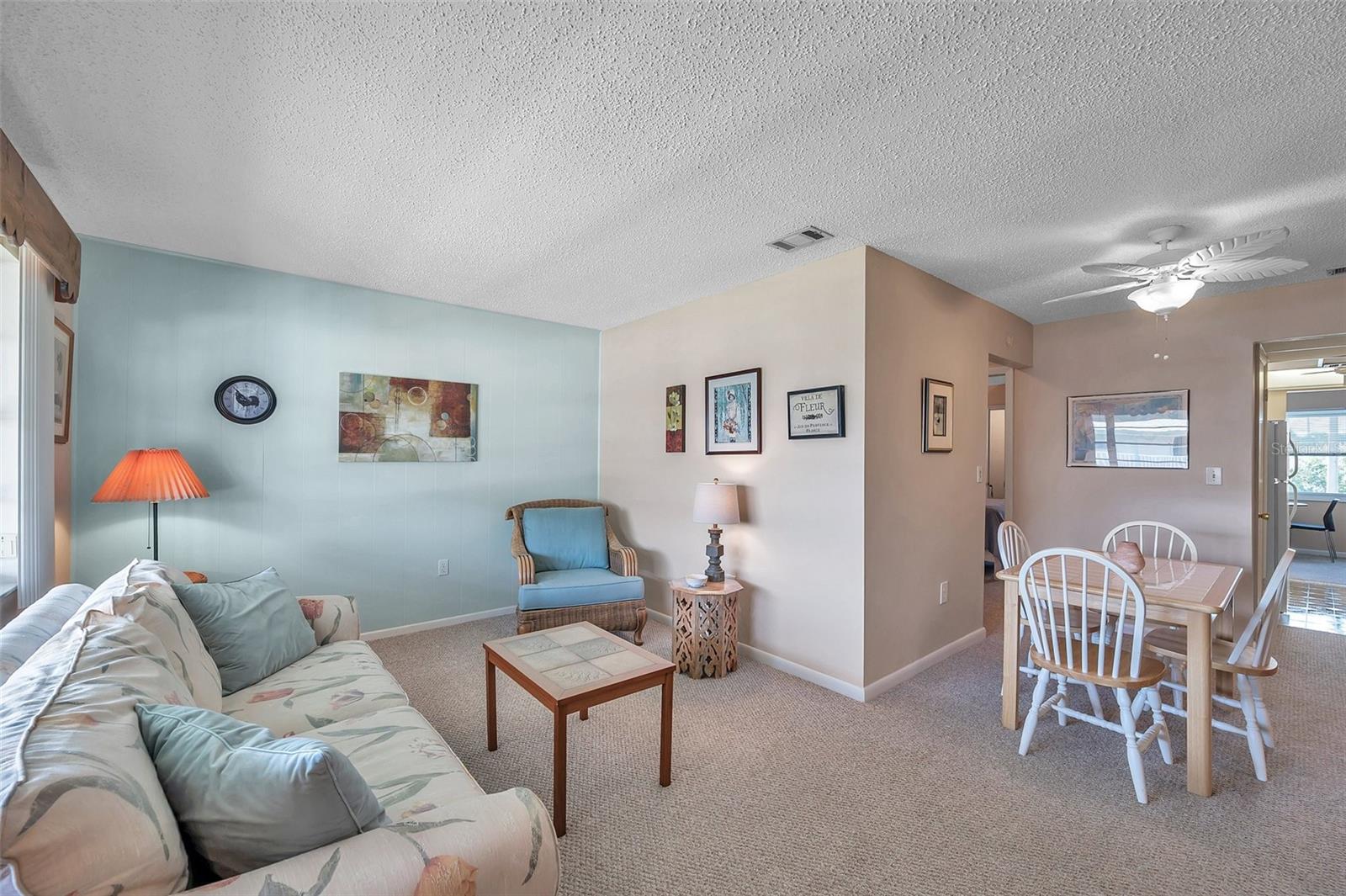 Beautifully maintained condo.