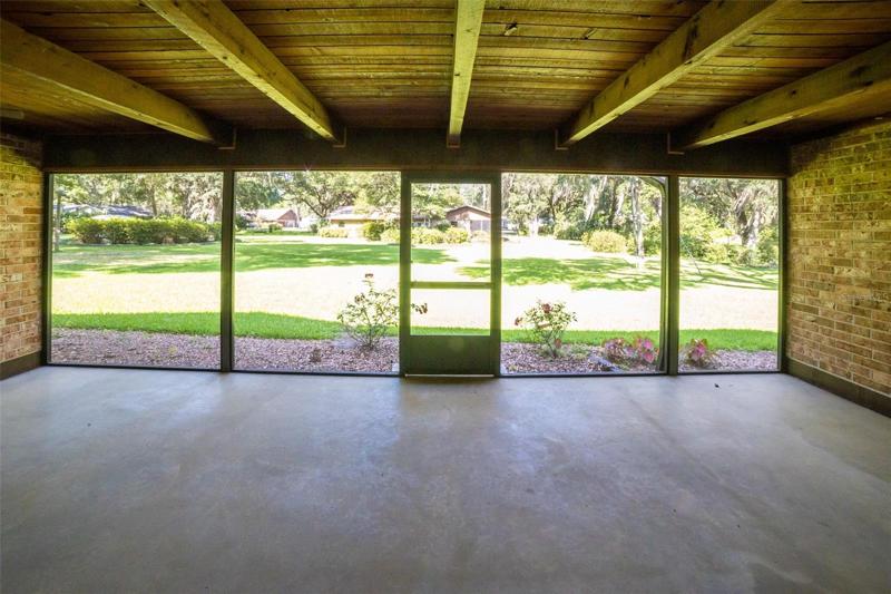 Back screen porch