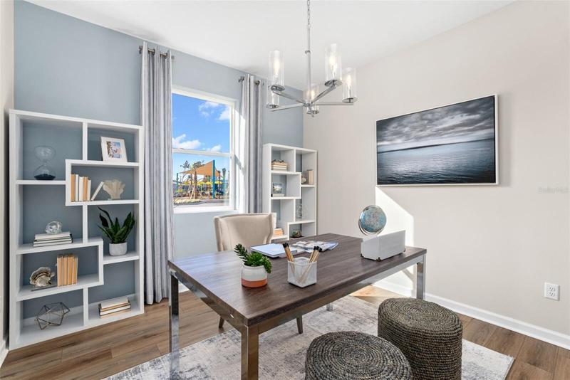 *Model Home* Flex