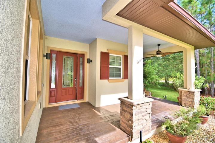 Front porch/entrance view