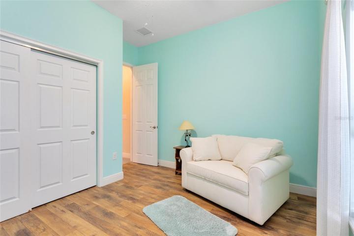 guest bedroom