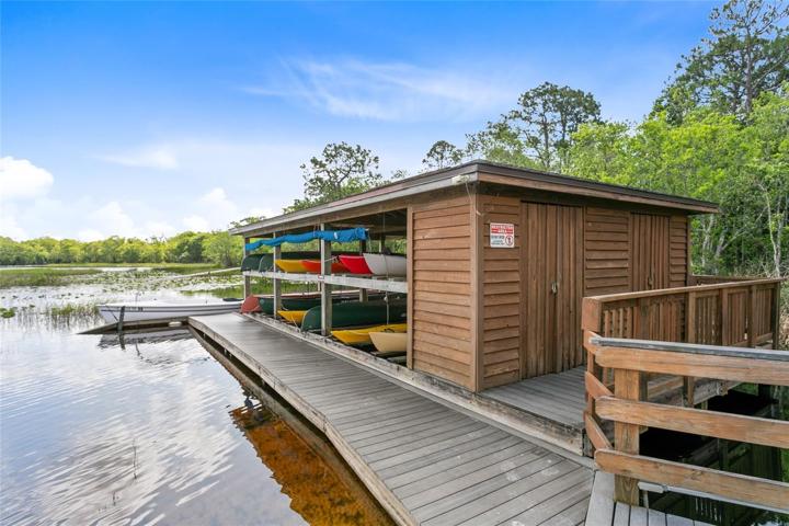 kayak /boat area