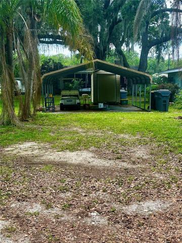 DETACHED CARPORT