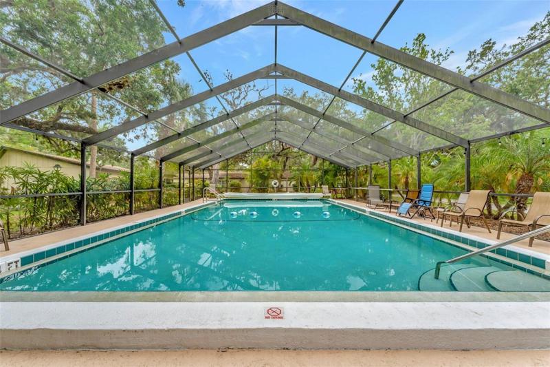 community heated pool