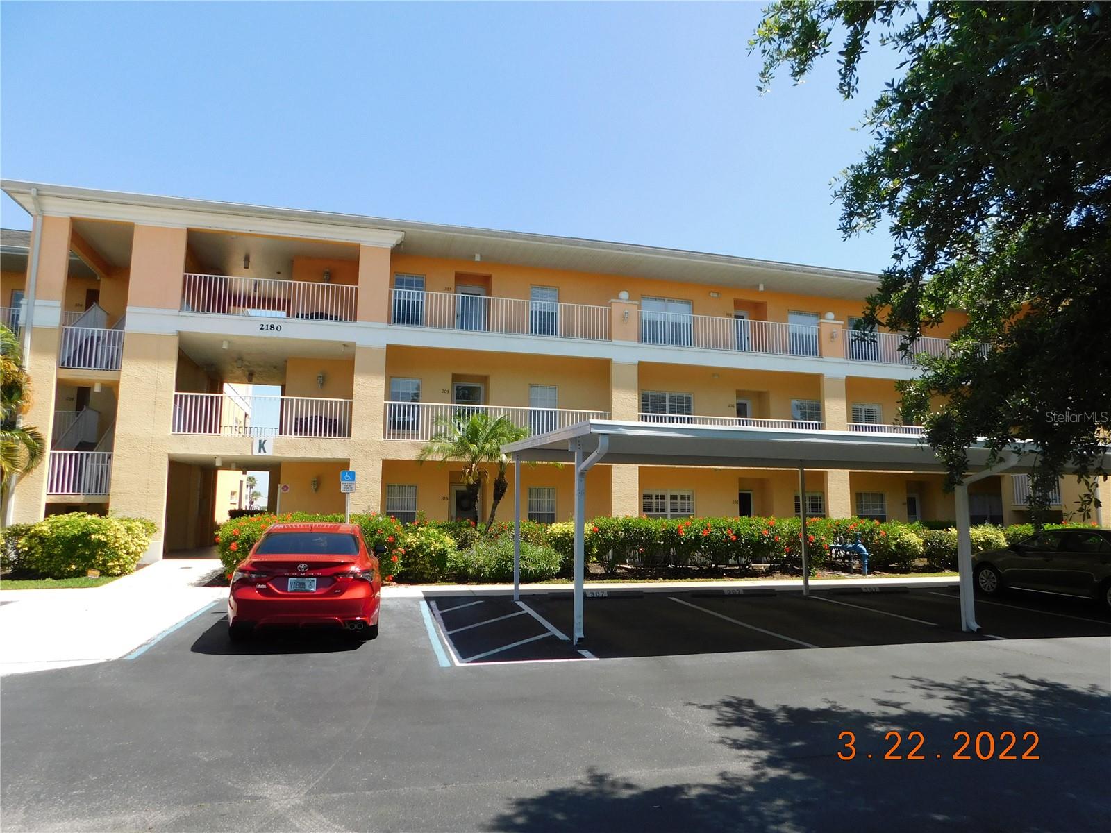 2180 Heron Lake Dr