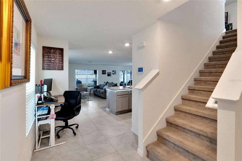 Entry/foyer