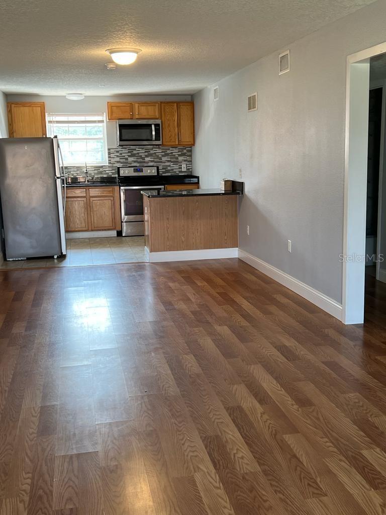 Living Room View to Kitchen 
