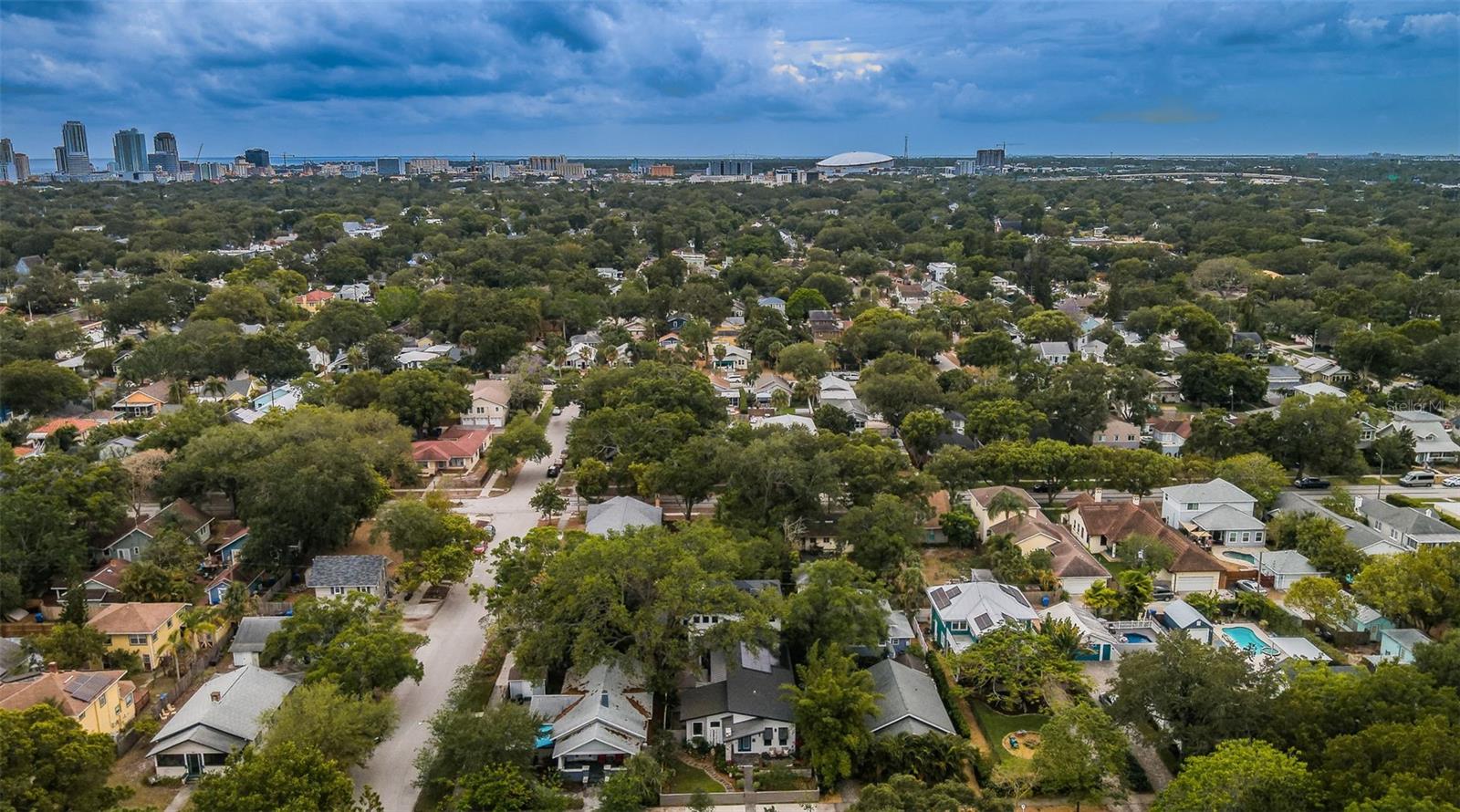 So close to downtown St. Pete.