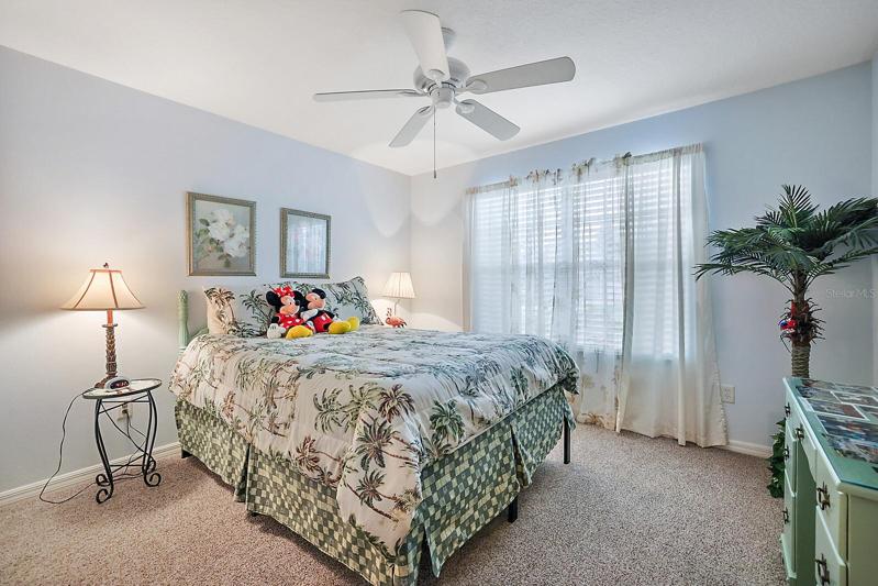 guest boodroom