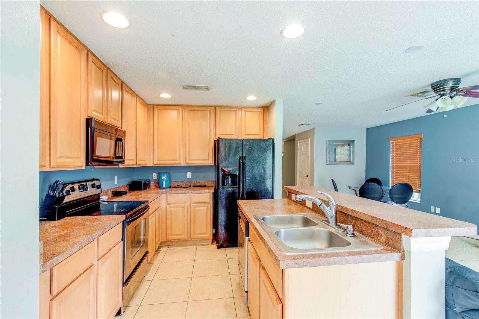 Nicely appointed kitchen