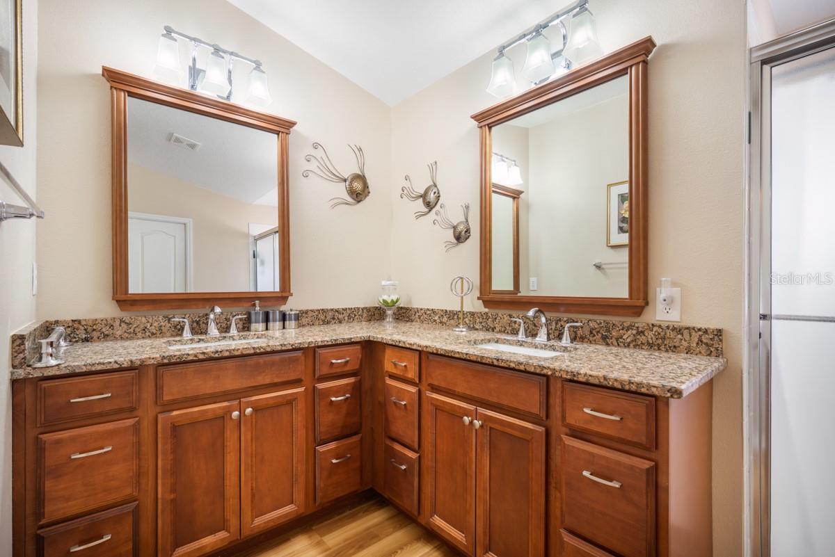 Master EnSuite