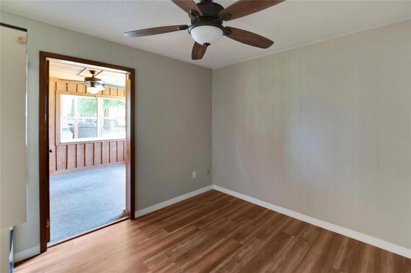 Office/Bedroom 4