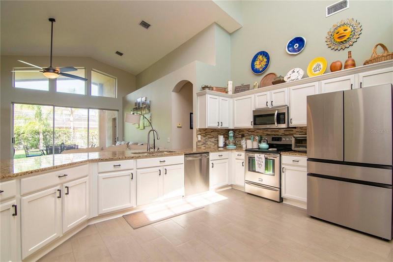 Spacious kitchen