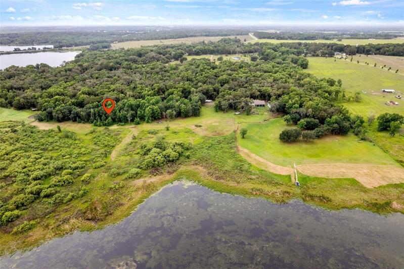 Middle lake Property