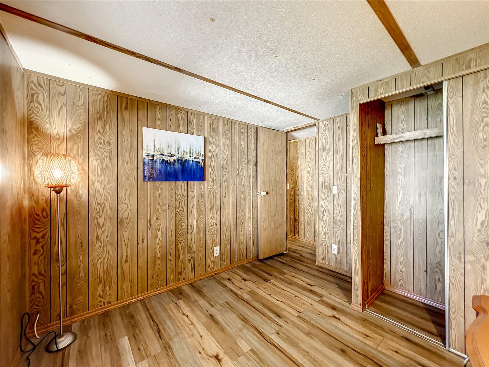 Guest bedroom