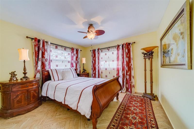 Bedroom #2