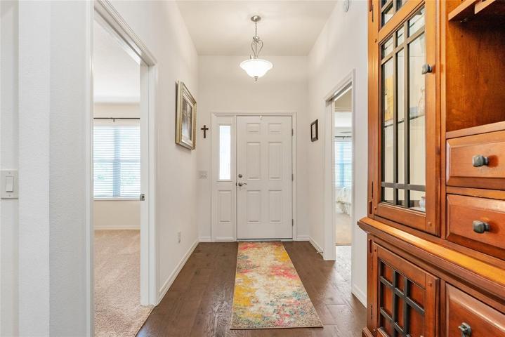 FOYER