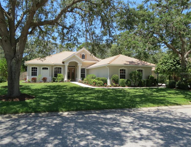 Picturesque Private Lot