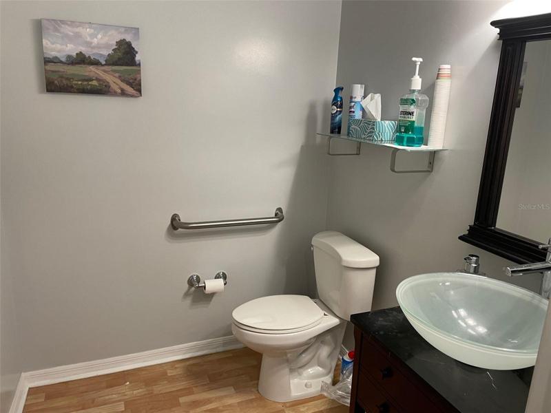 Patient bathroom