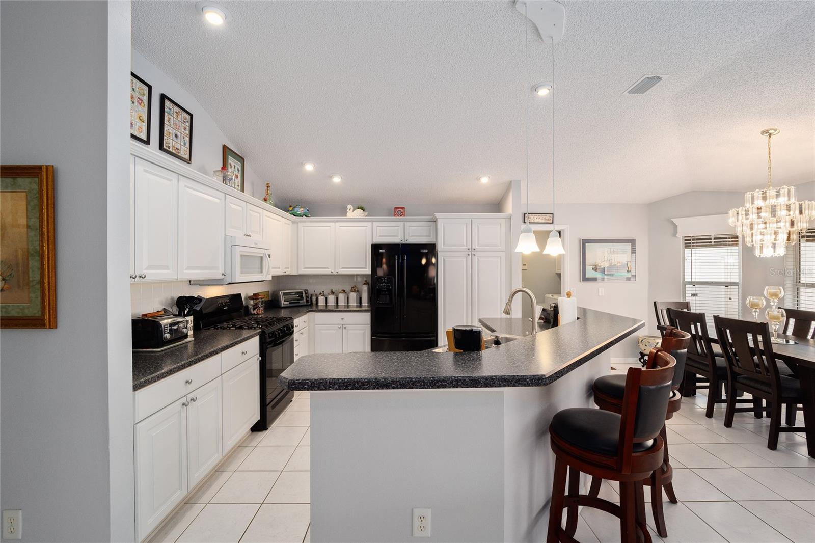 Crown Molding on Wall Cabinets