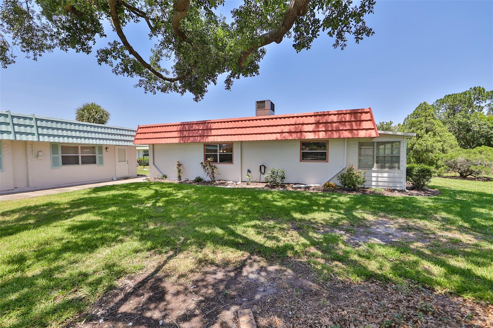 Large Side Yard