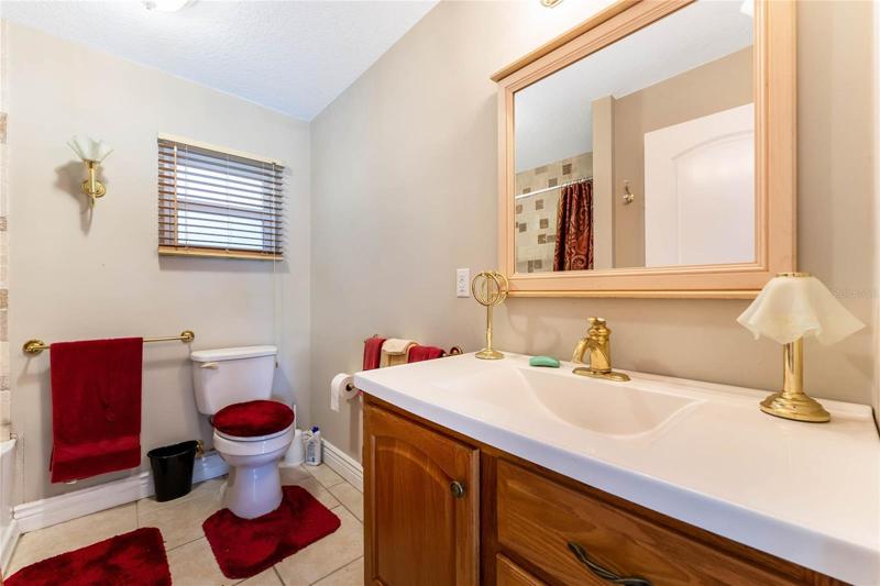 Bathroom Guest House