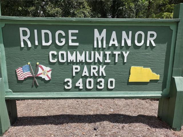 PARK SIGN