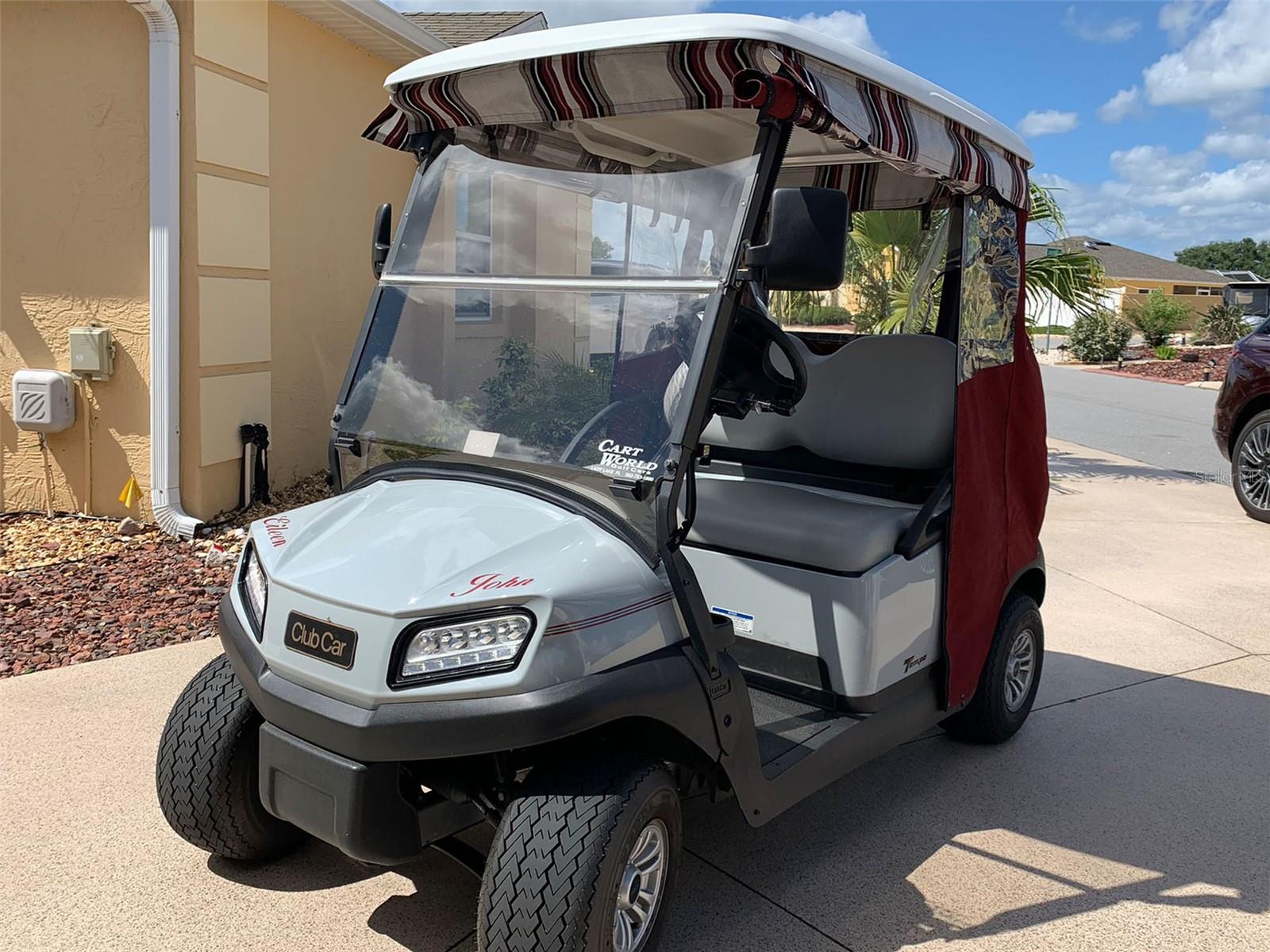 GOLF CART (NEGOTIABLE)