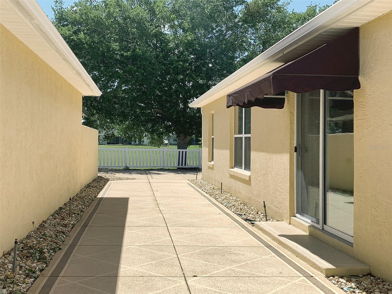 OUTDOOR SPACE - ROOM FOR POOL!