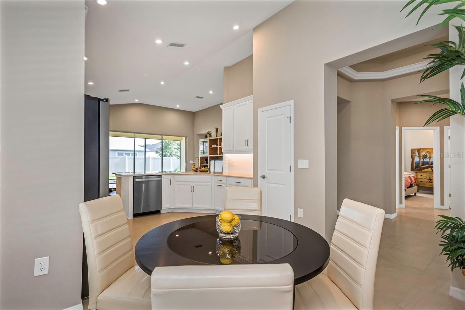 Breakfast nook
