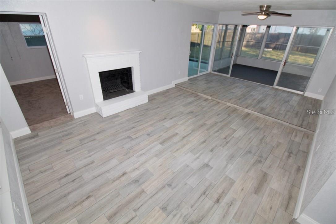 living room and dining room before furniture