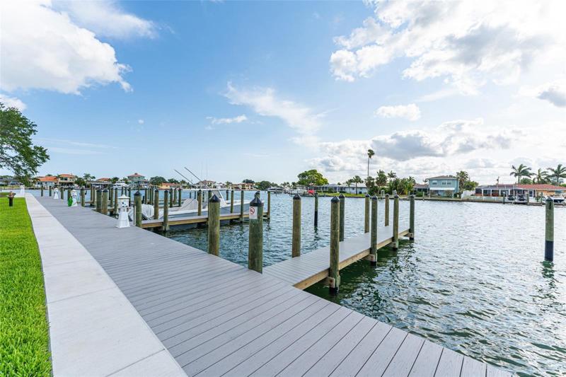 Private boat slips