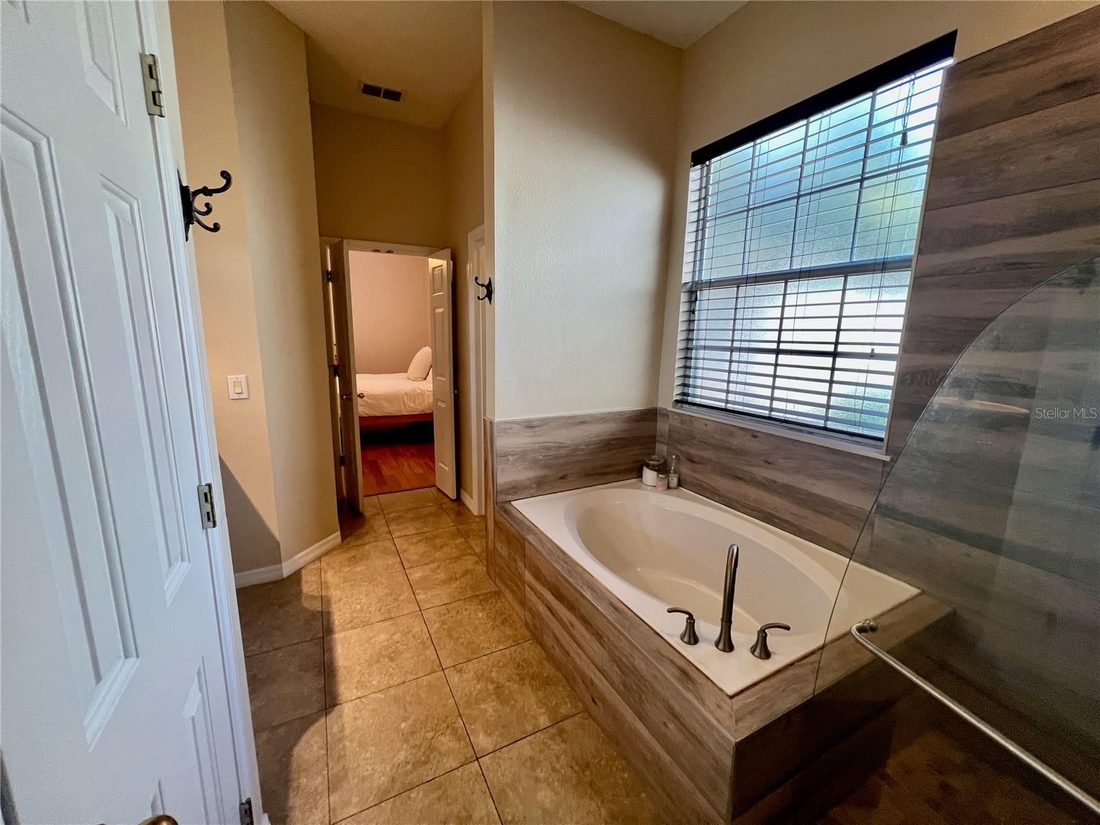 Master Ensuite
