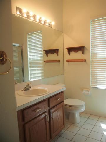 2nd Bathroom