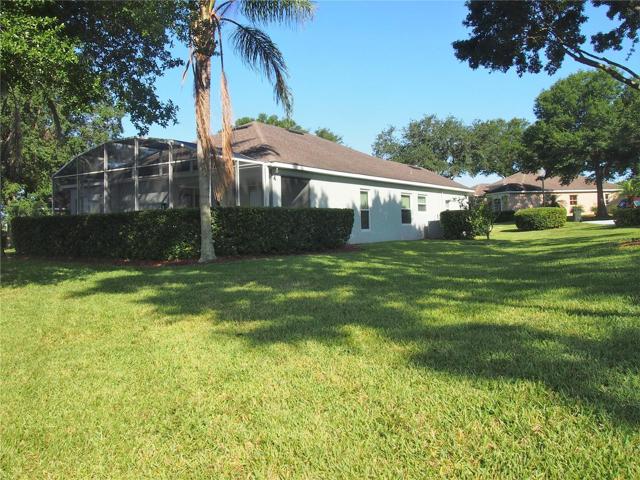 Side view of yard