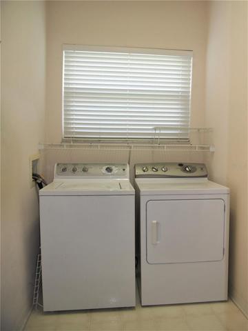 Washer and dryer remain