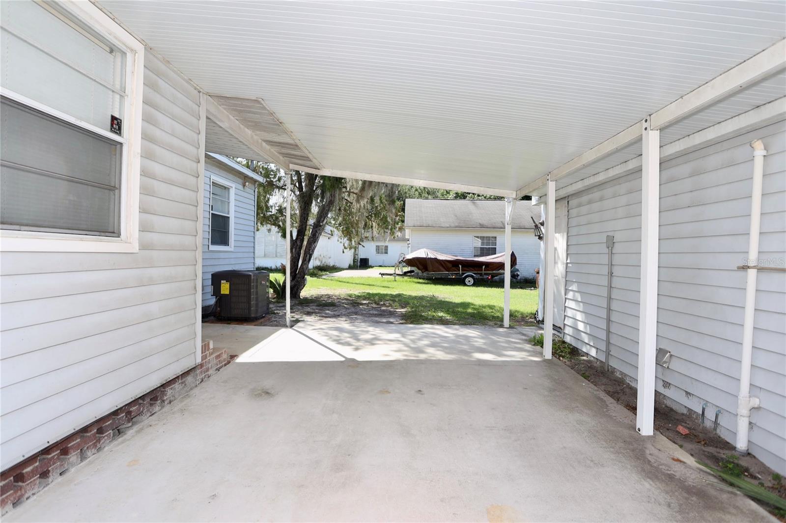 Carport