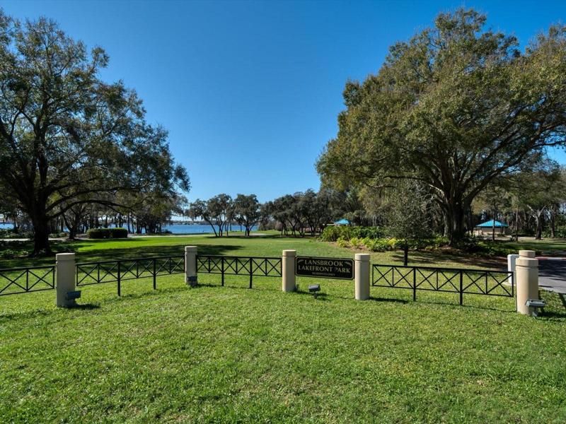 Lansbrook Commons Community Amenities