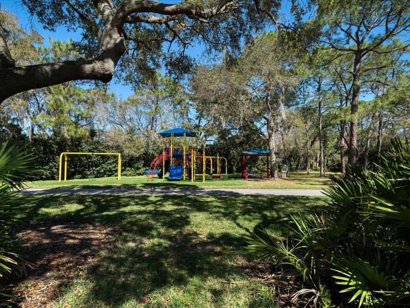Lansbrook Commons Community Amenities