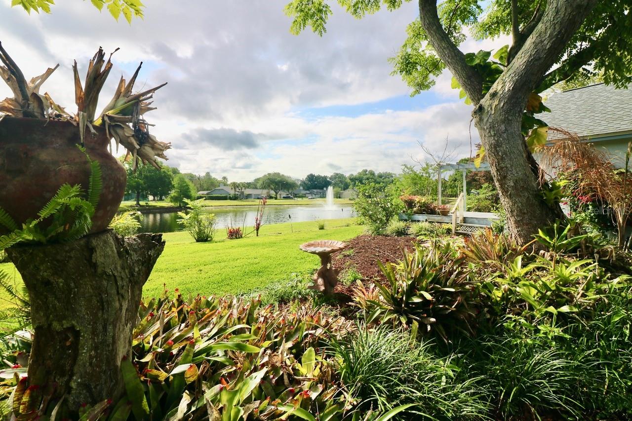 CUSTOM LANDSCAPING