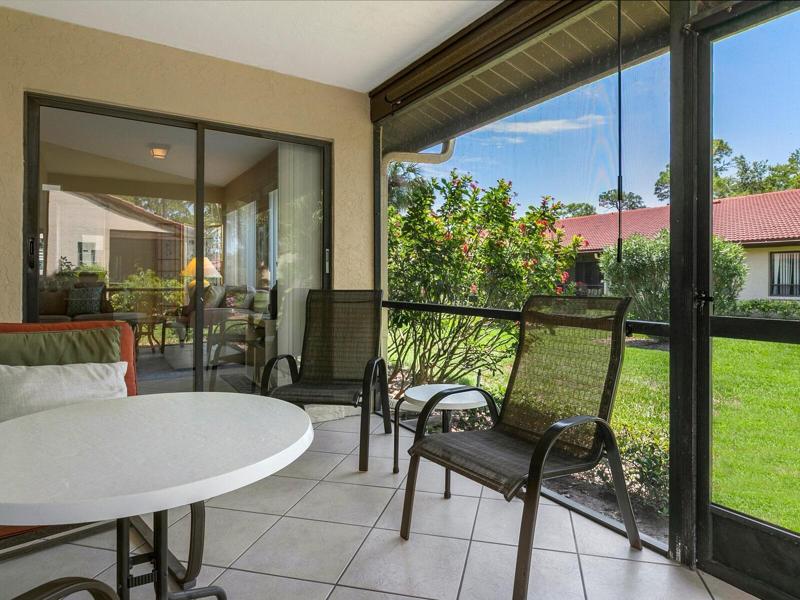 Nice quiet view, privacy or sun shade to roll down