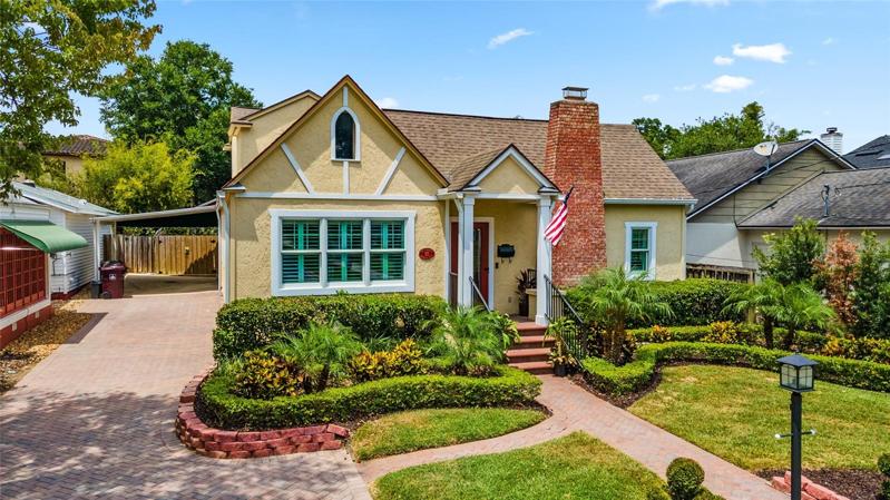 NEW EXTERIOR PAINT