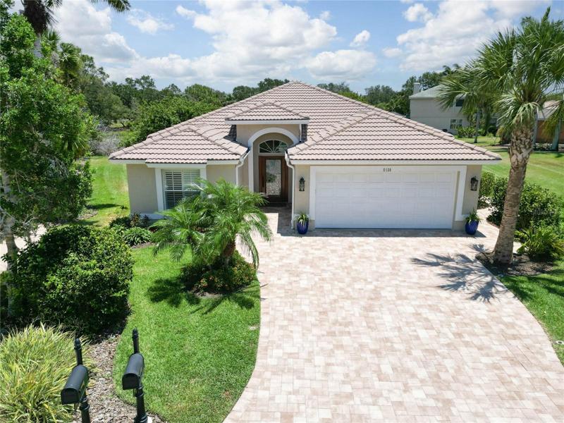 Welcome to 5120 Glade Fern Court in Turtle Rock on Palmer Ranch.