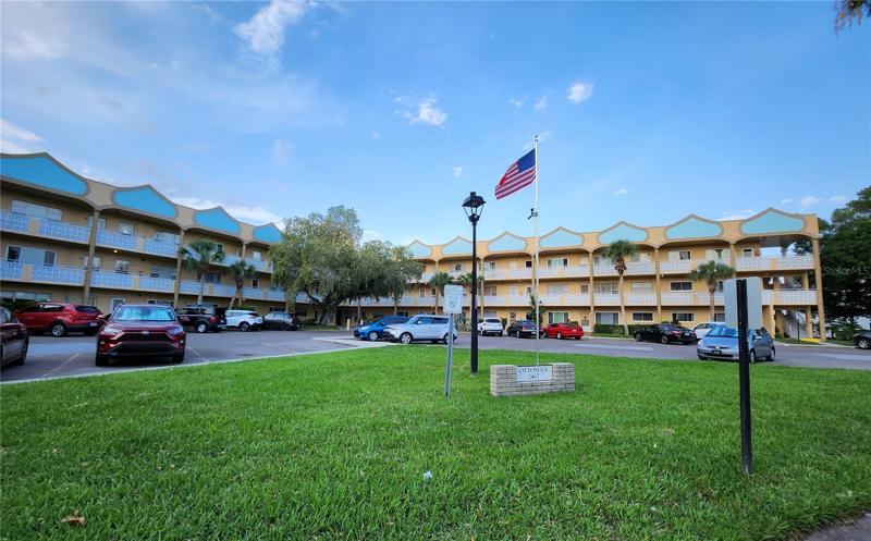 Welcome to 2467 Finlandia Lane.   Located at the end with no thru traffic and the Golf Course across the street!