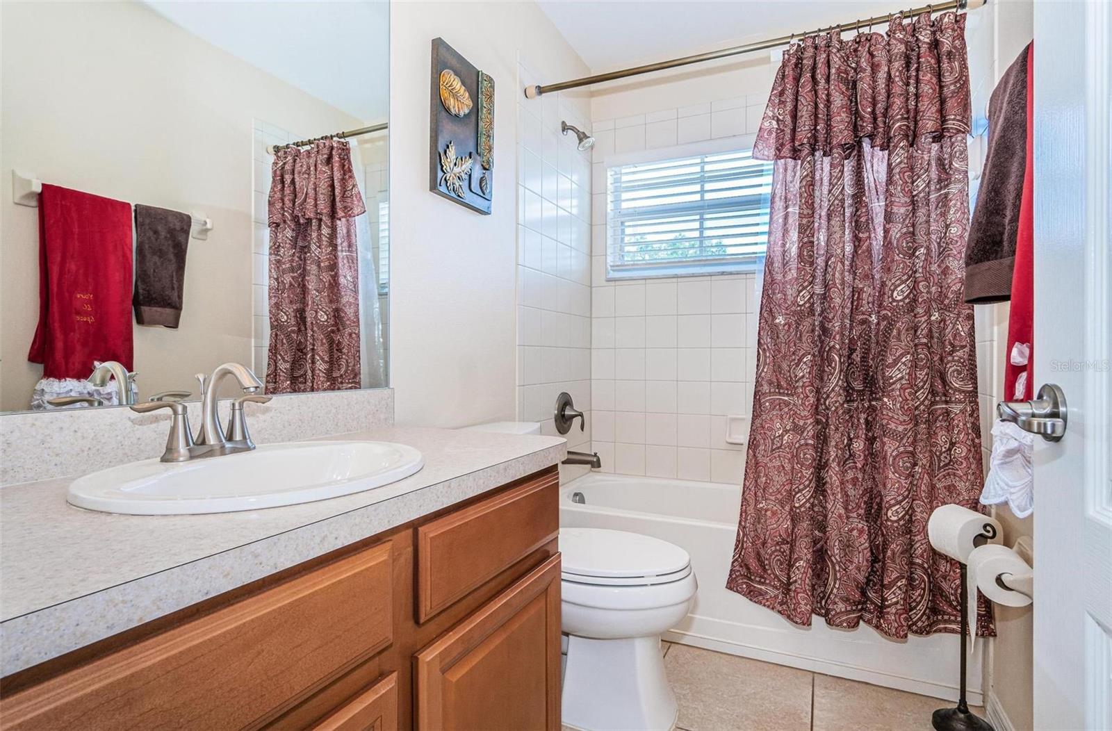 2nd Bathroom