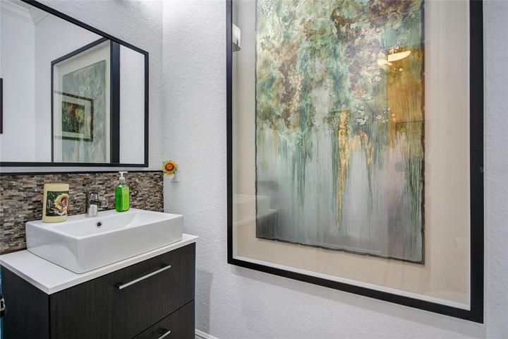 Powder room