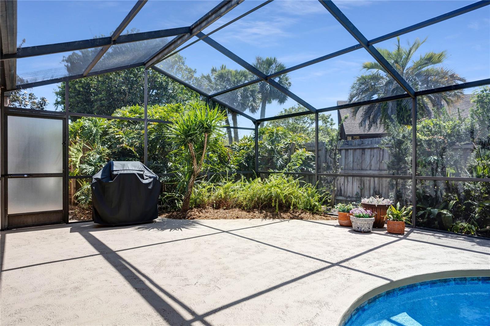 Screened Pool