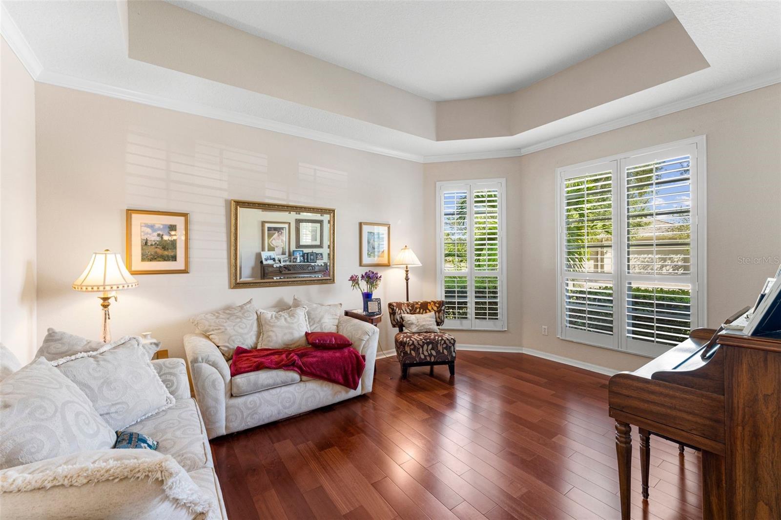 Formal dining room with bay window, engineered hardwood floor