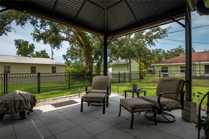 GAZEBO/BACK PATIO